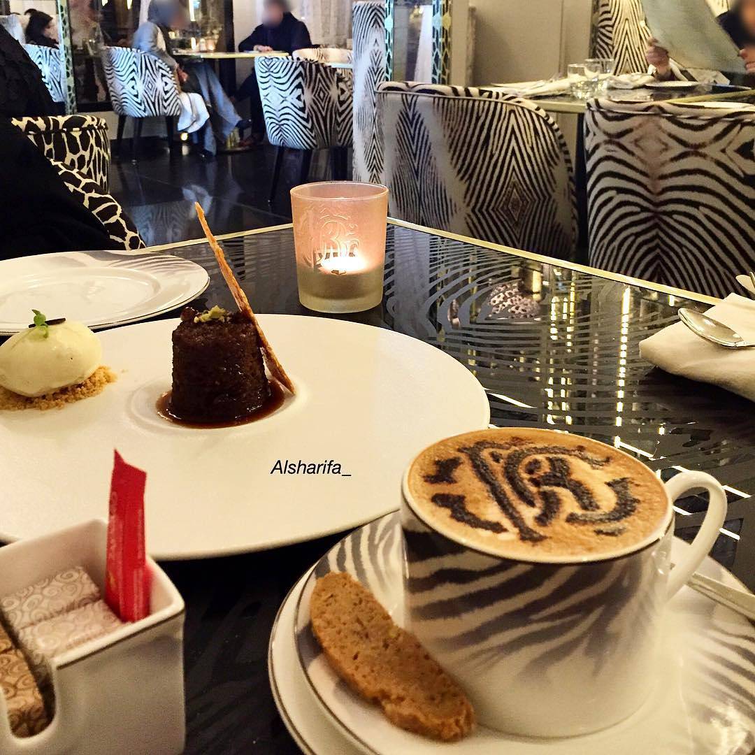 مطعم شبابيك في جدة السعر المنيو العنوان كافيهات جده افضل مقاهي جده