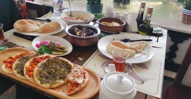 مطعم نارنج في جدة 