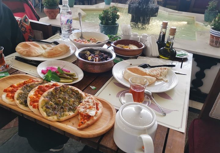 مطعم نارنج في جدة 