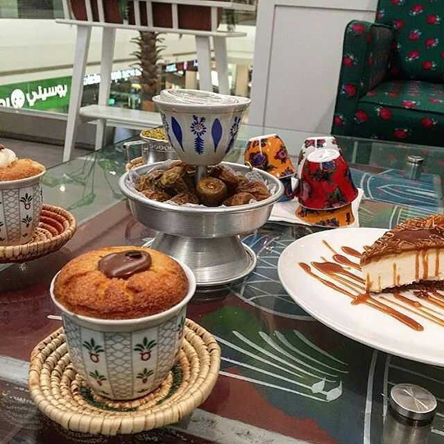 مقهى اجاويد البلد جدة 