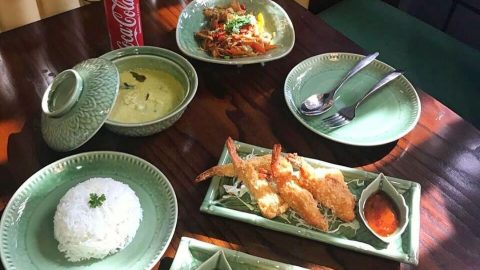 مطعم المذاق التايلندي NTFJ (الاسعار المنيو الموقع)