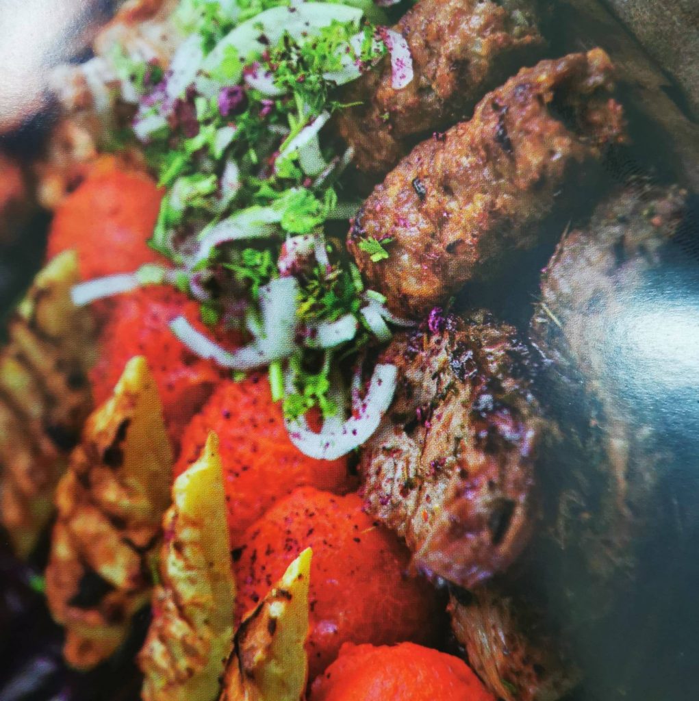 مطعم مشويات الكانون الدمشقي جدة