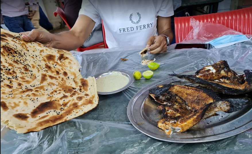 مطعم مخبازة الوجبة السريعة 