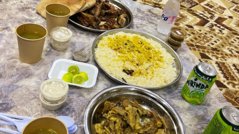 مطعم مظبي القرية جدة ( الاسعار + المنيو + الموقع )