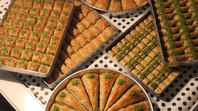 محل بكلاڤجي في جدة (الاسعار+المنيو+الموقع)