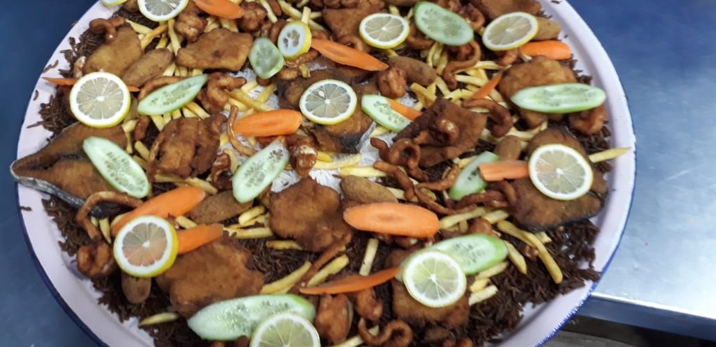 مطعم الدلافين