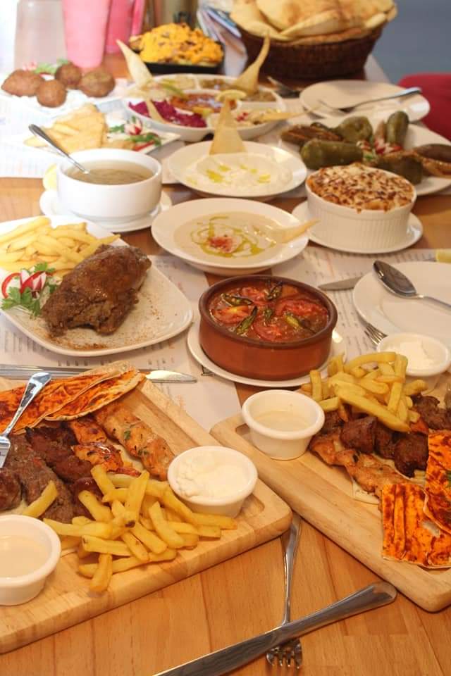  مطعم شاورما ابو ماضي 